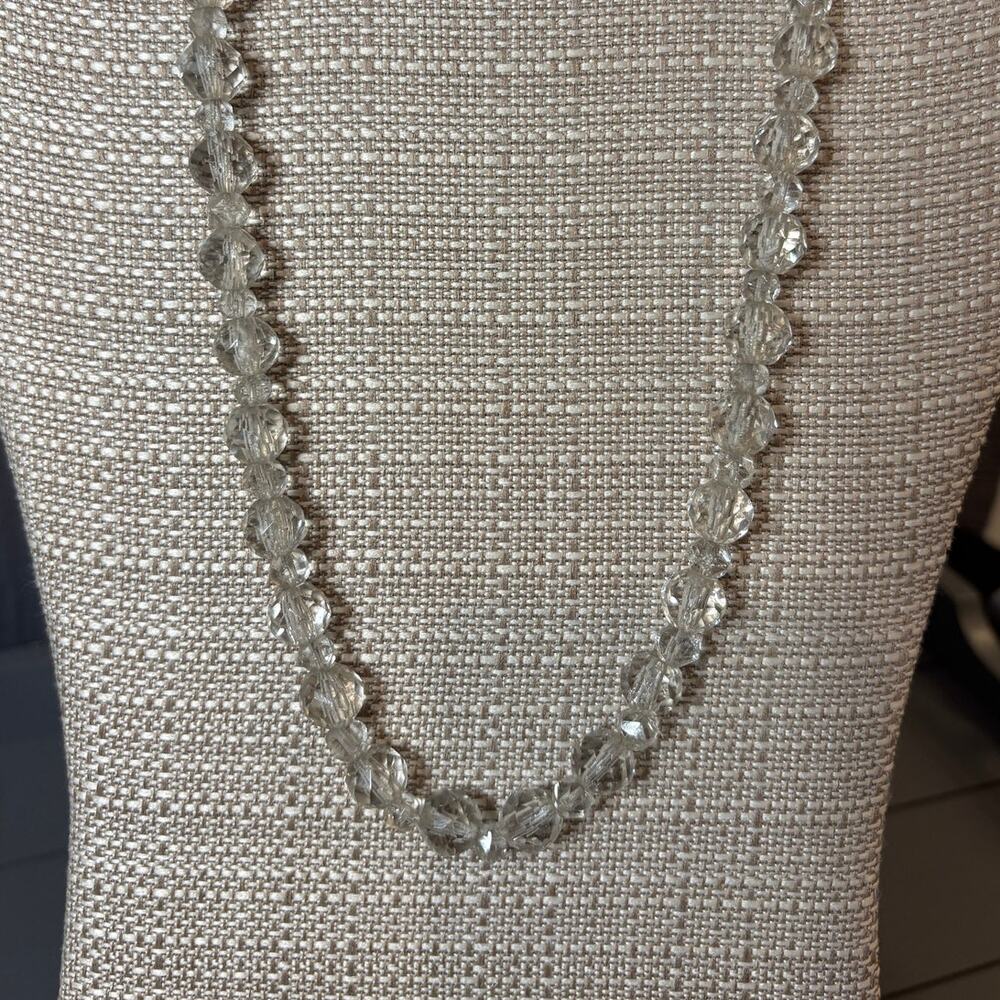 Vintage Clear Crystal Necklace Faceted Glass Beads Mid Century Classic - Picture 2 of 4